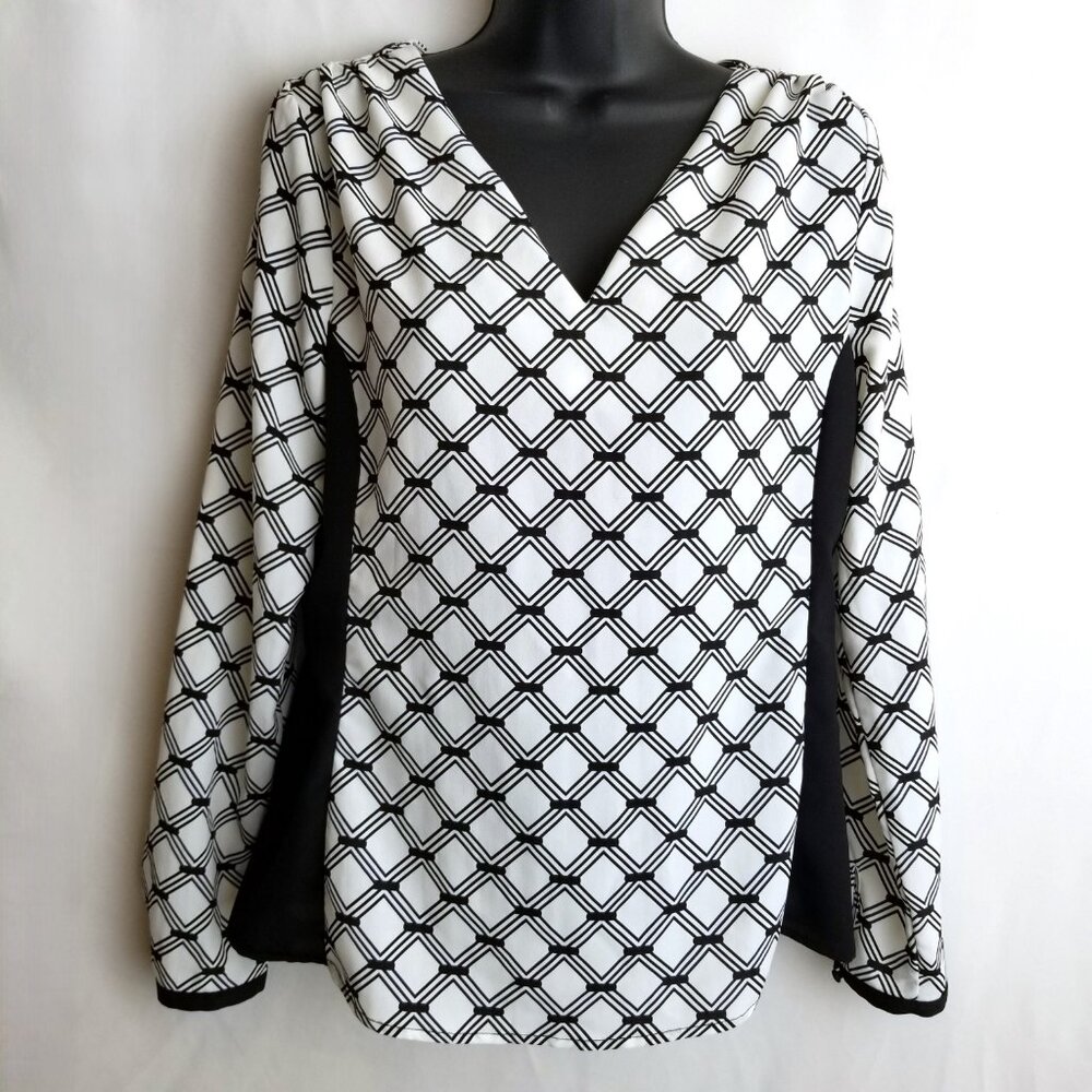 Worthington Geometric Print Blouse Small Black White Business Casual Office